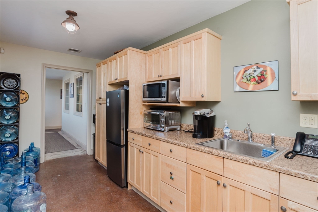 228 Oneil Blvd Property Photo 32