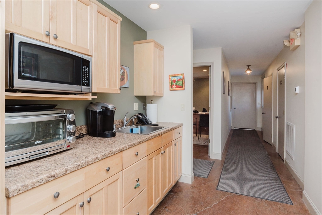 228 Oneil Blvd Property Photo 33