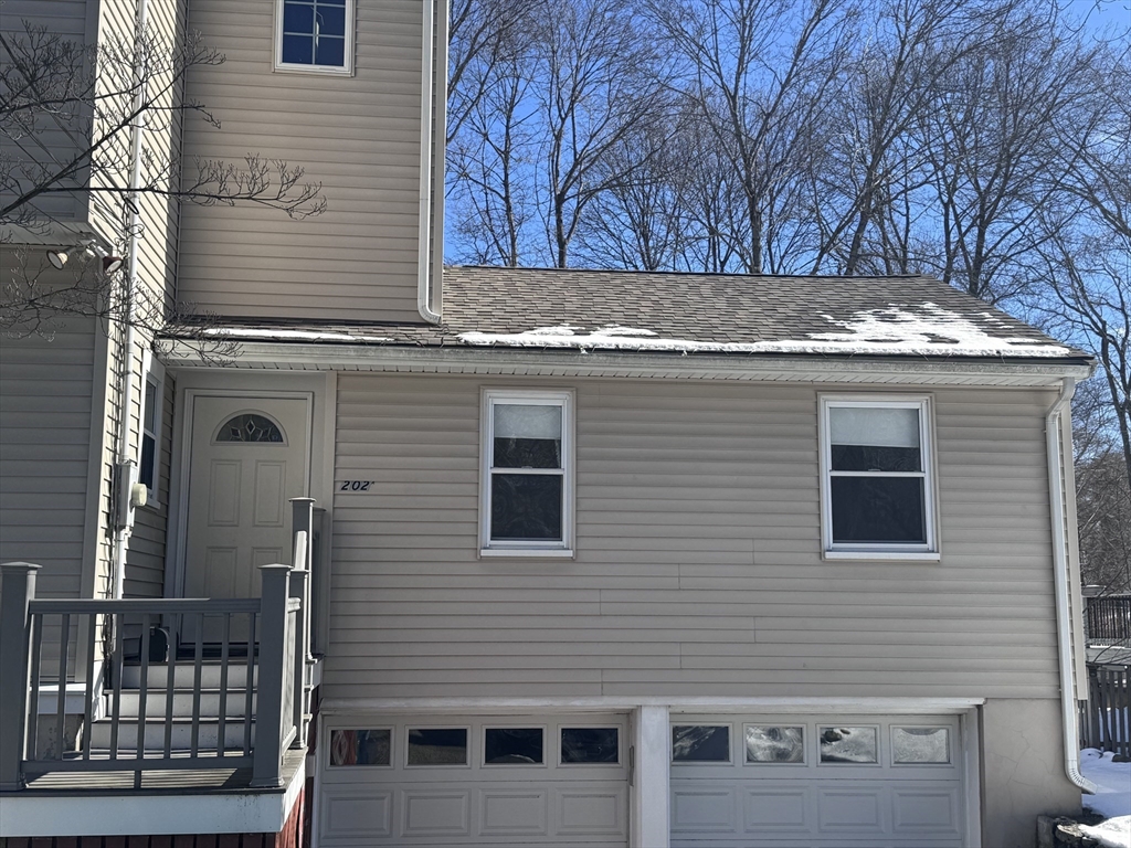 202 Winchester # A Property Photo 2