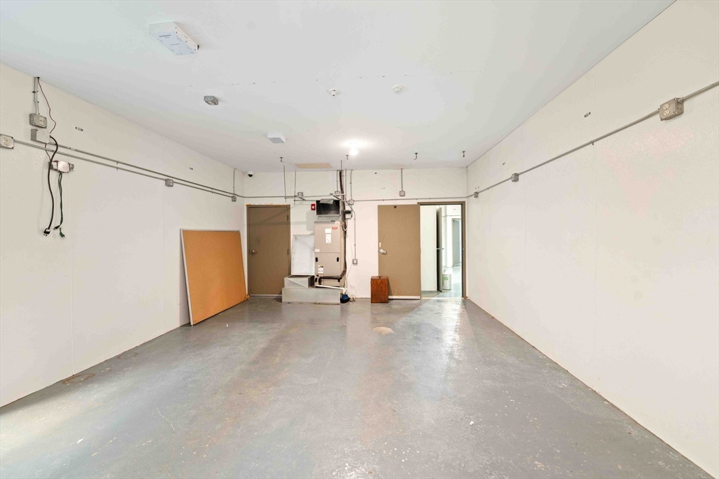 191 Second Avenue Property Photo 14