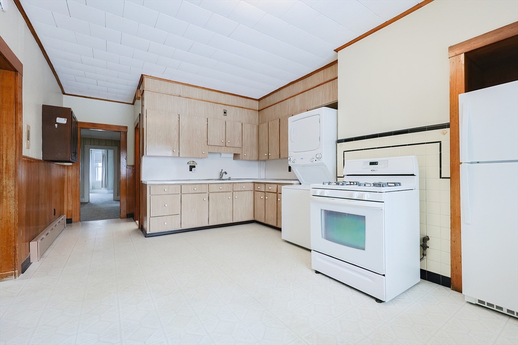 81 Horace St Property Photo 17