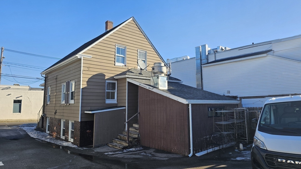 143 Central St Property Photo 24