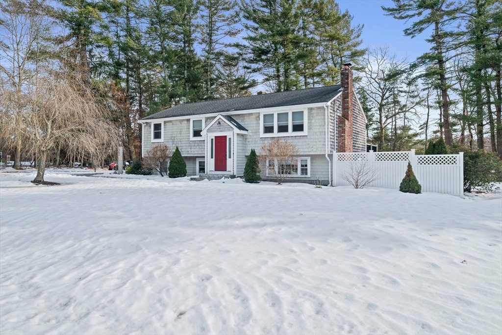 23 Meadow Ln Property Photo