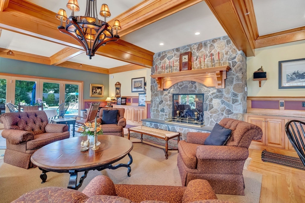 116 Parallel Street Property Photo 12