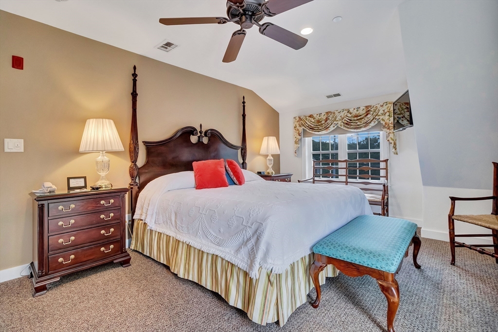 116 Parallel Street Property Photo 19