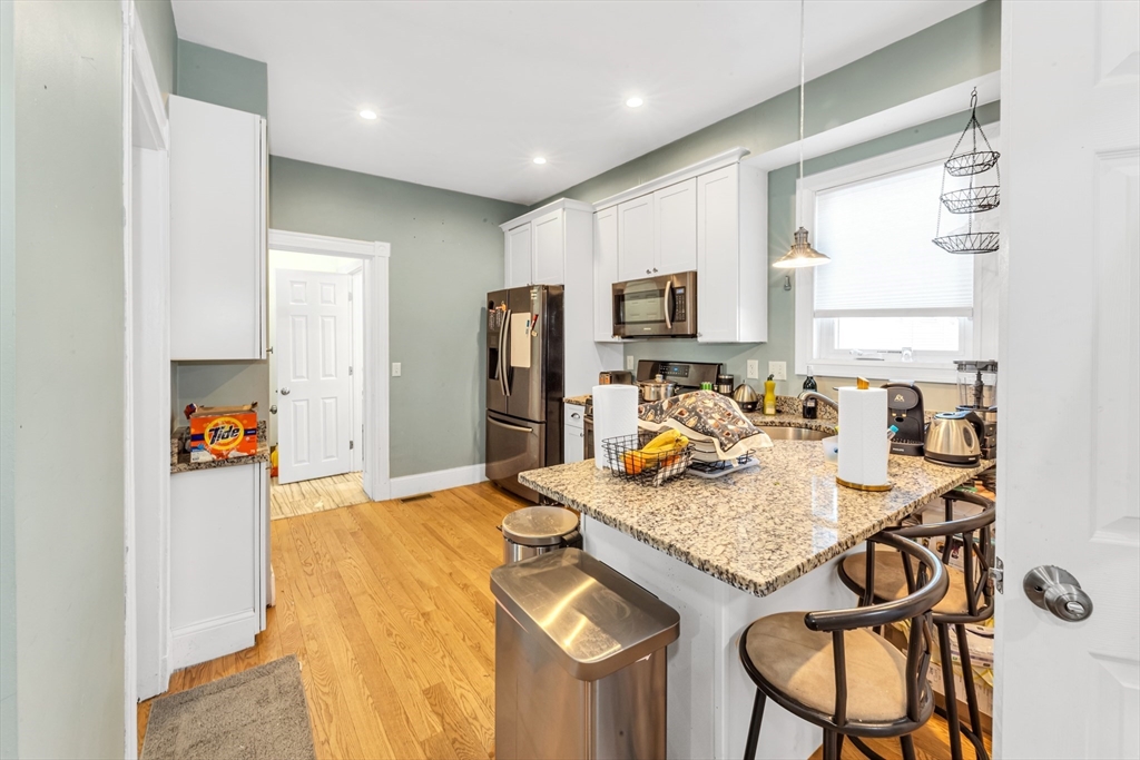 47 Metropolitan Ave Property Photo 19