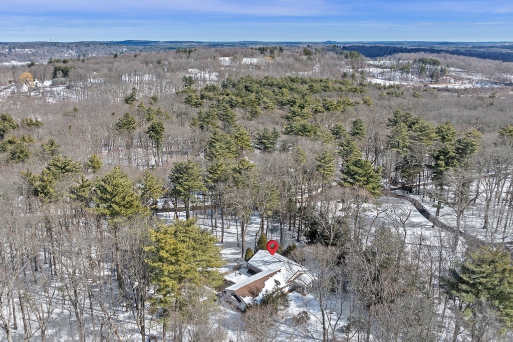 15 Johns Ln Property Photo