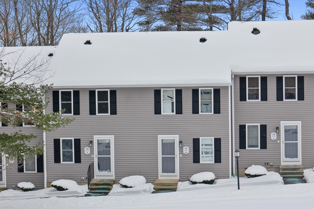 20 Olde Colonial Dr # 4 Property Photo