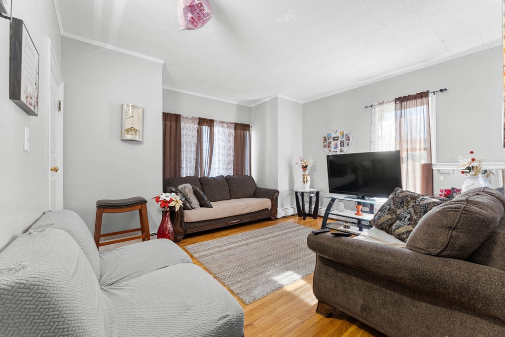 65 Harrison St Property Photo 4