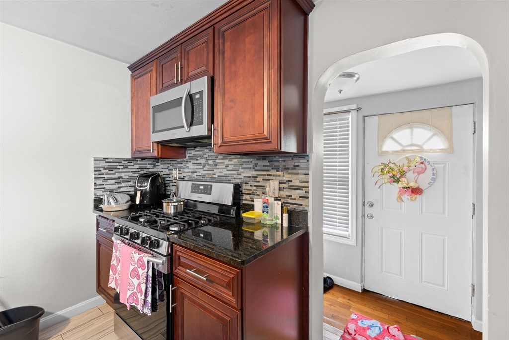 34 Clapp St Property Photo 7