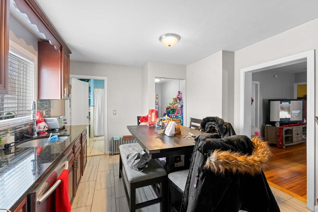 34 Clapp St Property Photo 8