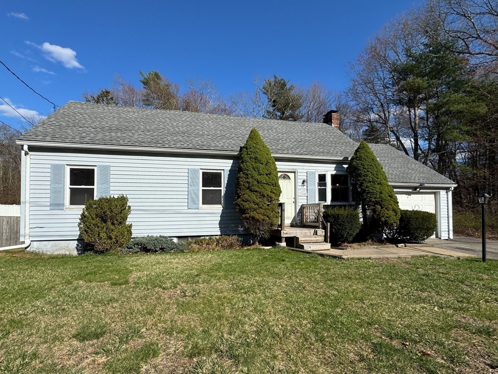 2248 Washington St Property Photo