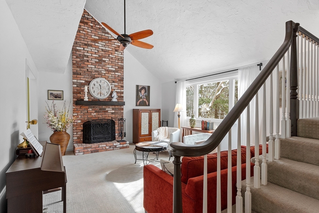 250 Wolomolopoag Street Property Photo