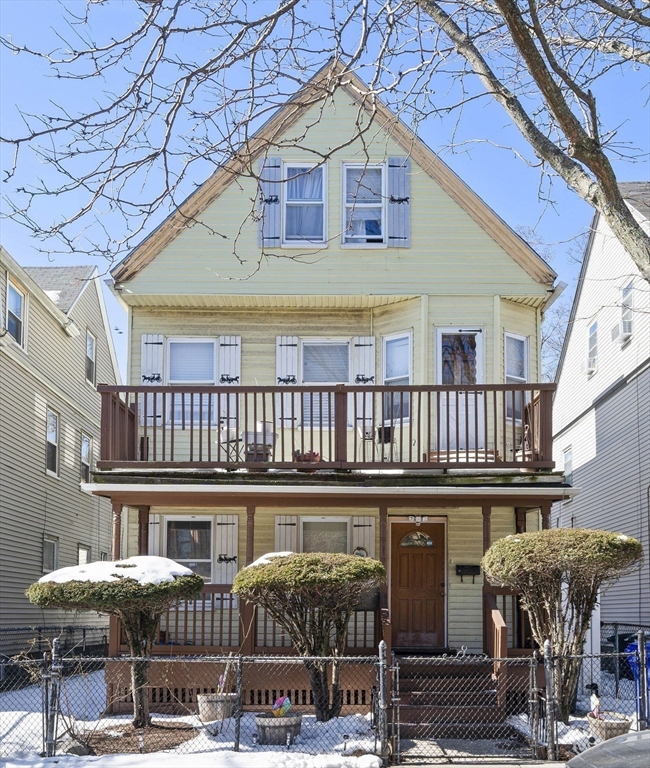 707 Washington St Property Photo 1