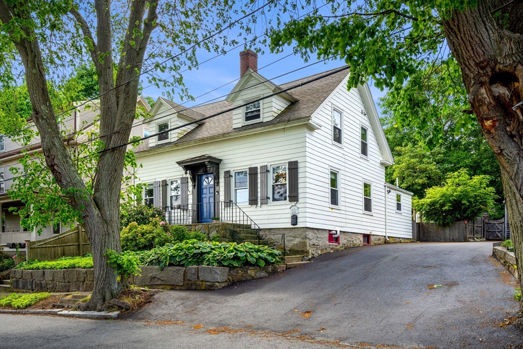 17 Highland Terrace Property Photo
