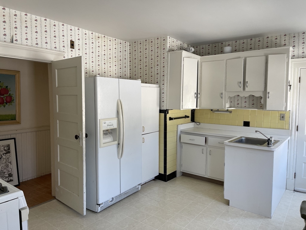 35 Heron Property Photo 29