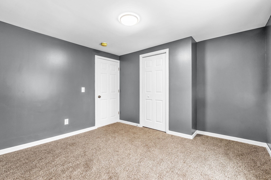 231 Hope St Property Photo 21