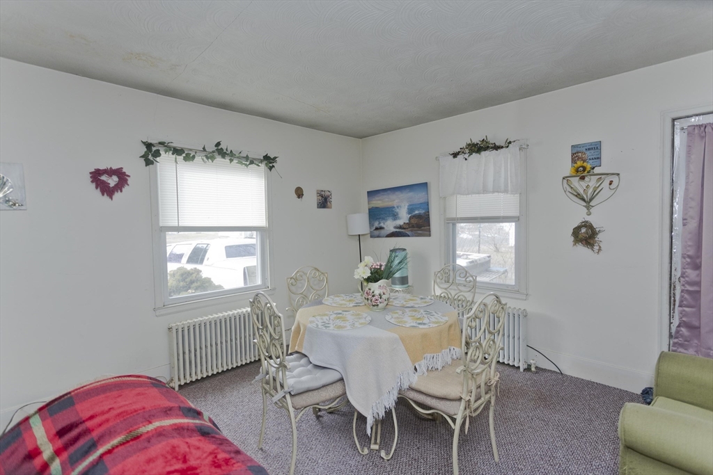 123 Calef Ave Property Photo 10