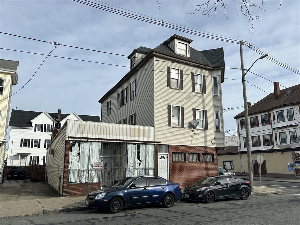 329 Rivet St. Property Photo 6
