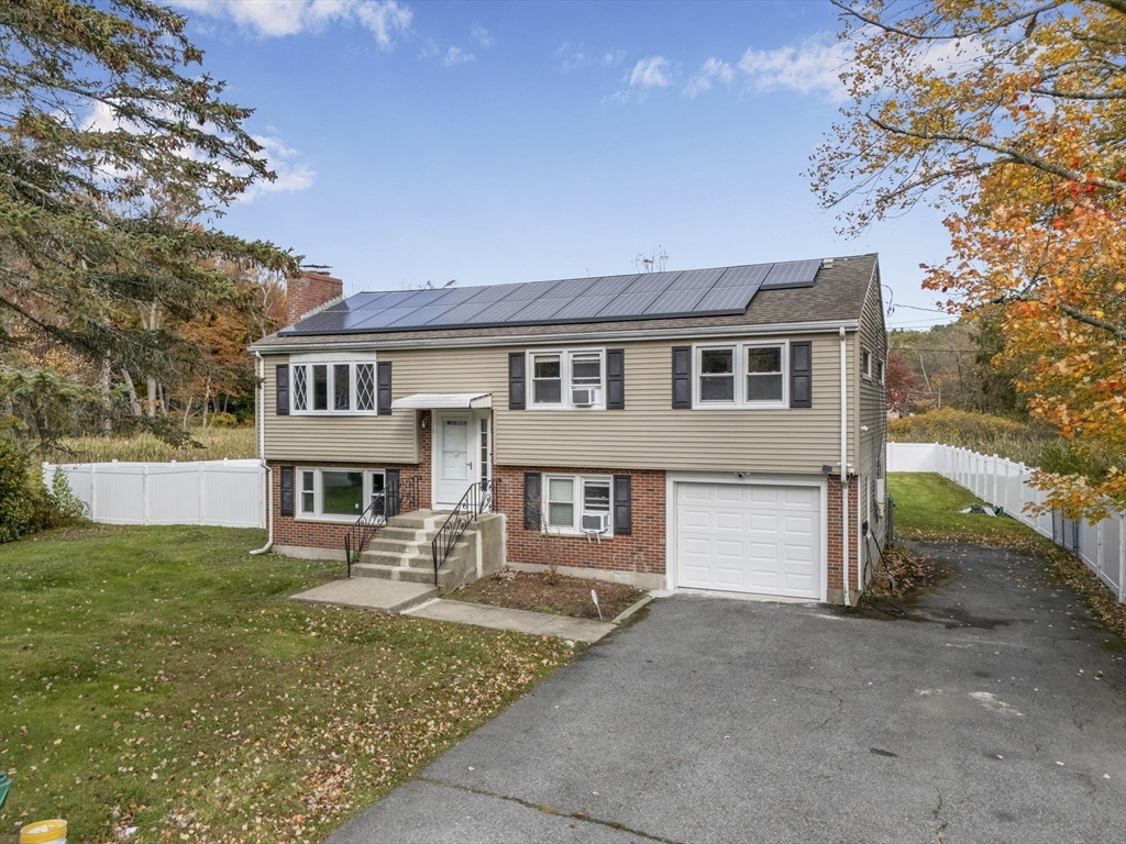 13 Sandy Brook Rd Property Photo