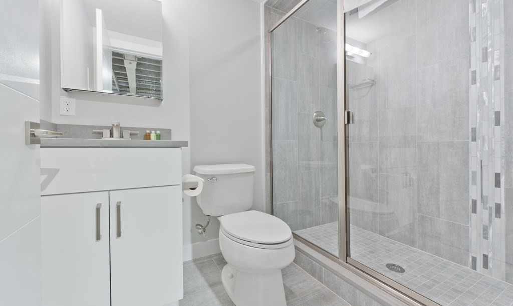 630 Washington # 409 Property Photo 8