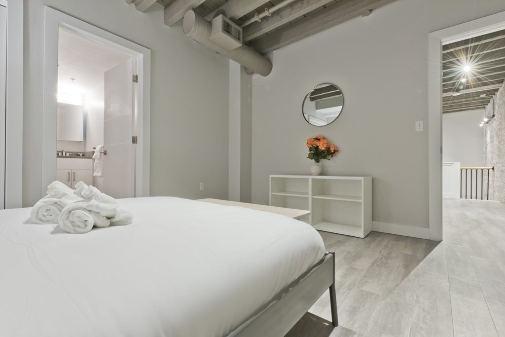 630 Washington # 409 Property Photo 10
