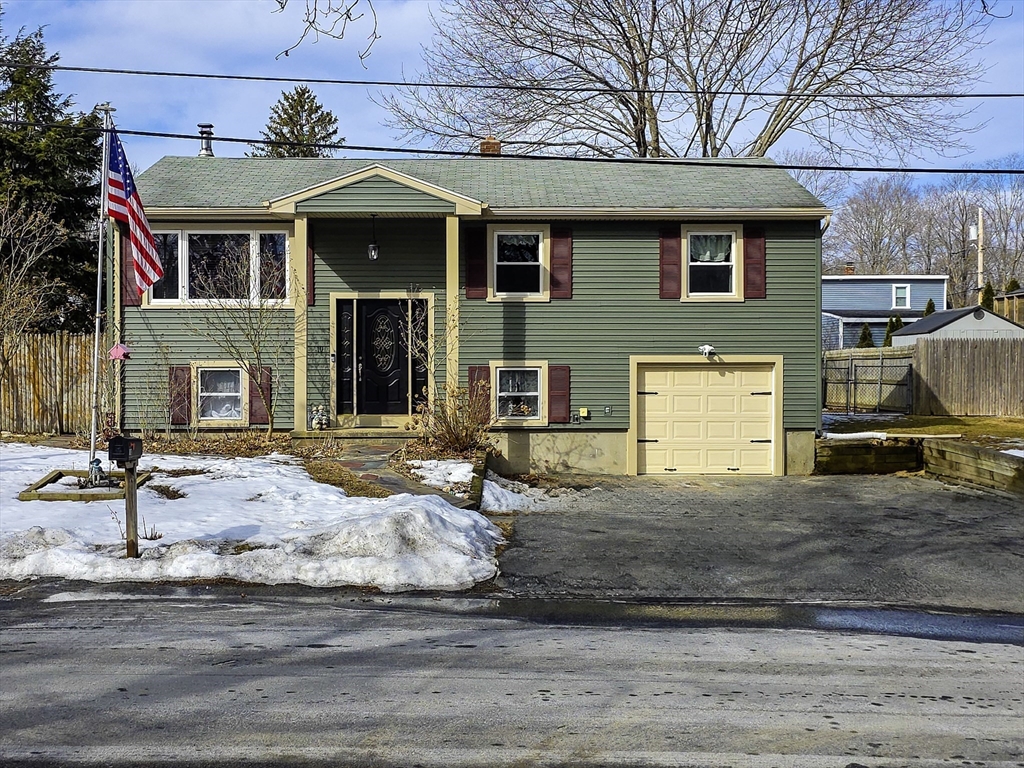 10 Delaware Ave Property Photo