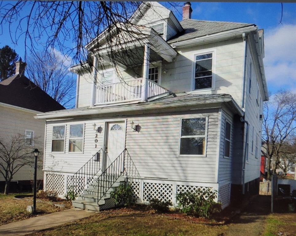 201 Locust Street Property Photo