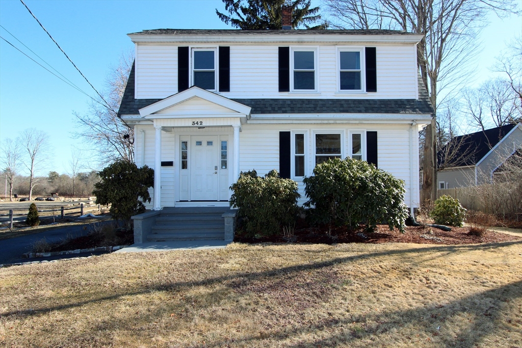 342 Plymouth St Property Photo