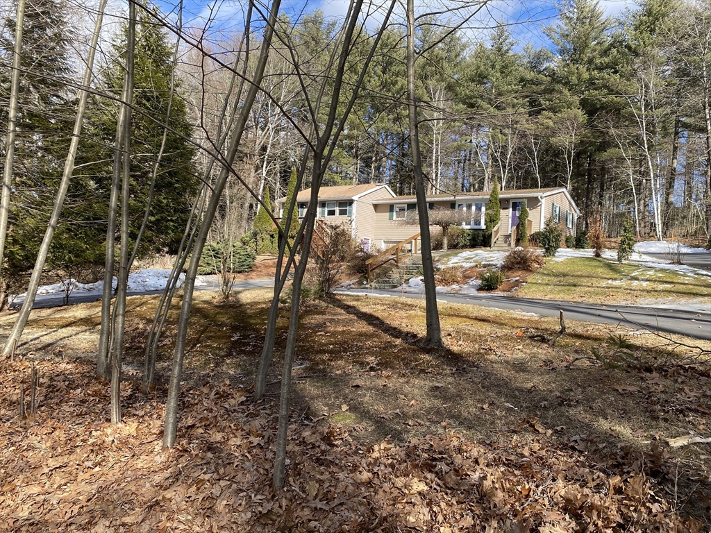 44 Spectacle Hill Road Property Photo