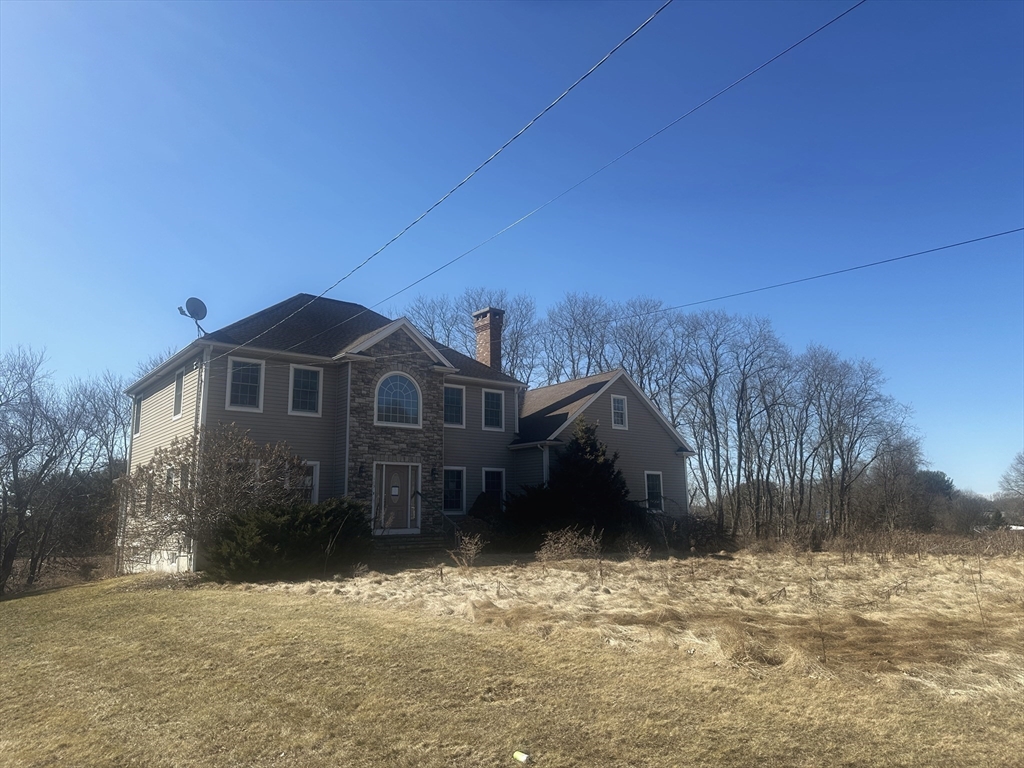 103 Cole St Property Photo