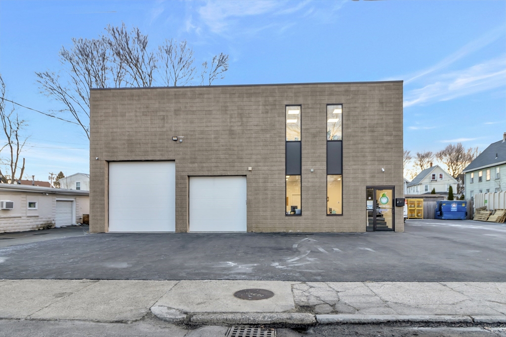 9 Maynard St Property Photo 1
