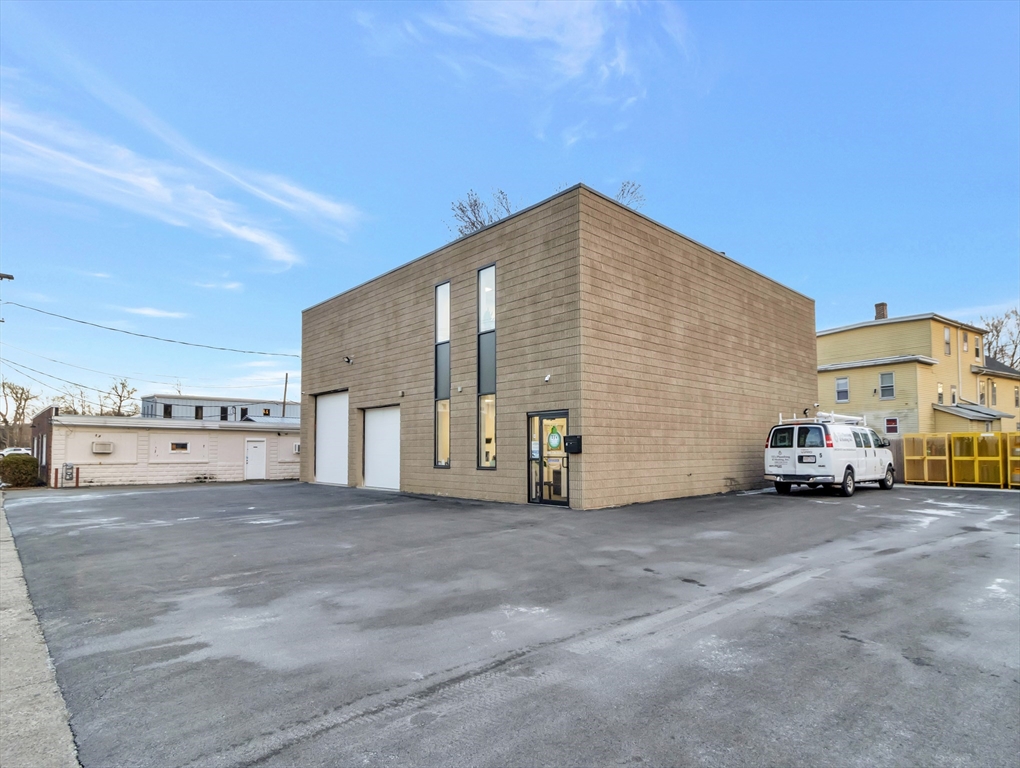 9 Maynard St Property Photo 2