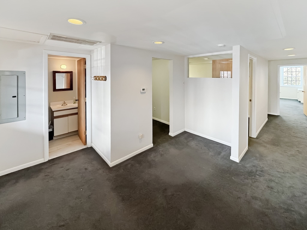 1 Merrimac St # 16 Property Photo 10