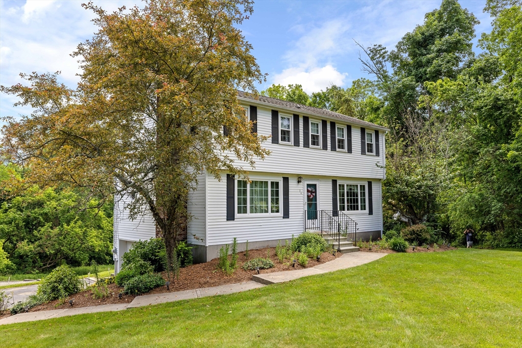 34 Uxbridge Rd Property Photo