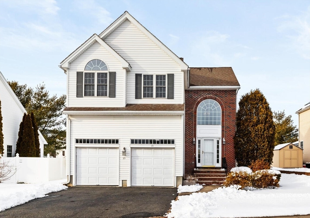 35 Tea Party Way Property Photo