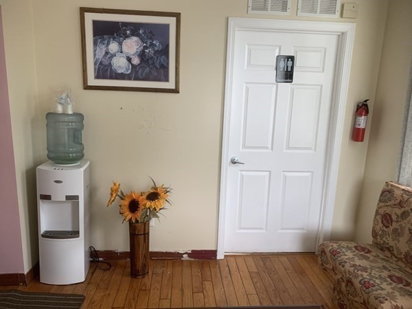271 Belmont Ave Property Photo 5