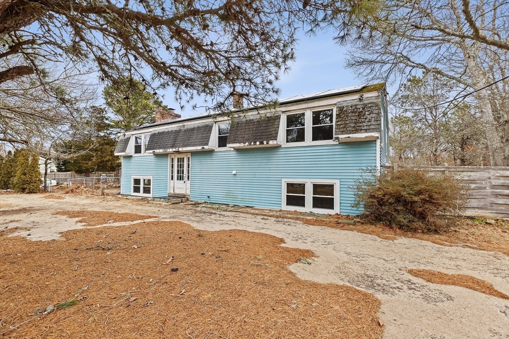 1460 Massasoit Rd Property Photo