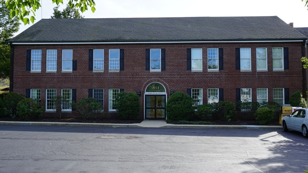 231 Chief Justice Cushing Hwy Property Photo
