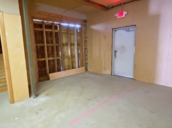 35 R Spencer St Property Photo 5