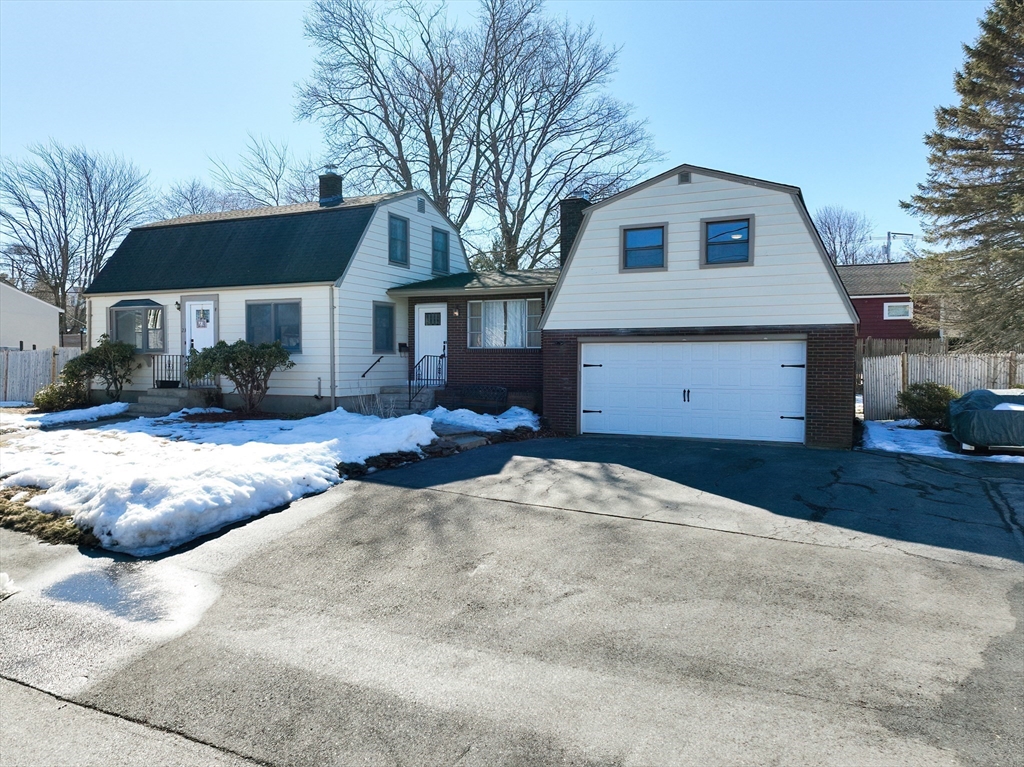 23 Beebe Ln Property Photo