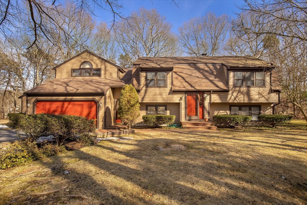 66 Holly Ridge Dr Property Photo