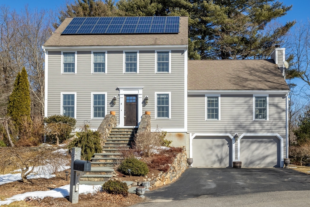 5 Kristen Lane Property Photo