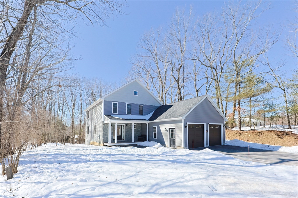 61 Pommogussett Rd Property Photo