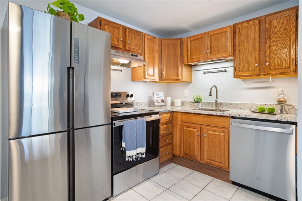 35 Bayview Ter # 3 Property Photo