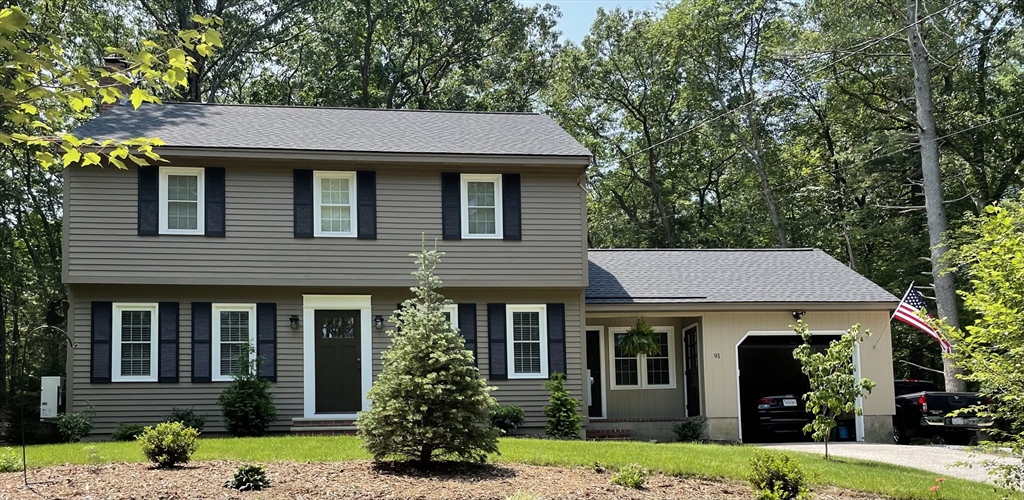 91 Farnum St Property Photo
