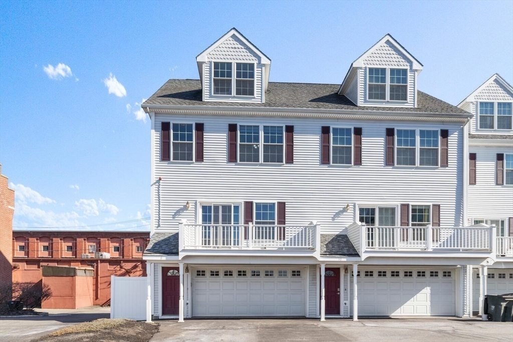 8 Amaranth Pl # 8 Property Photo