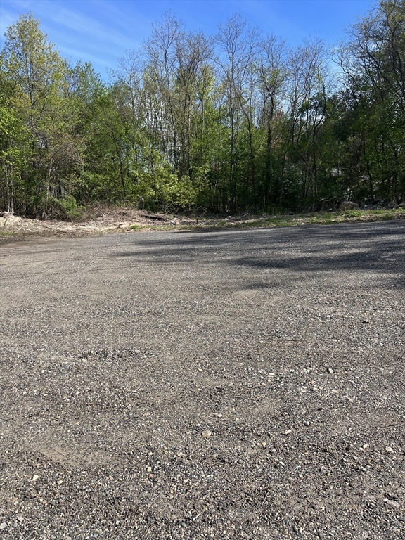 32 Stone Ave Property Photo 2