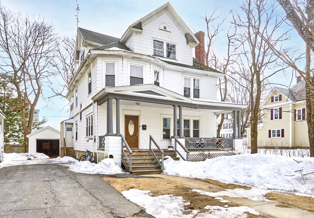 165 Oak Street Property Photo