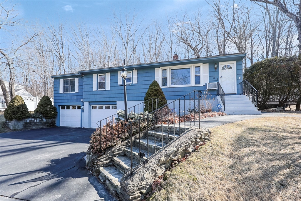 112 Indian Hill Rd Property Photo